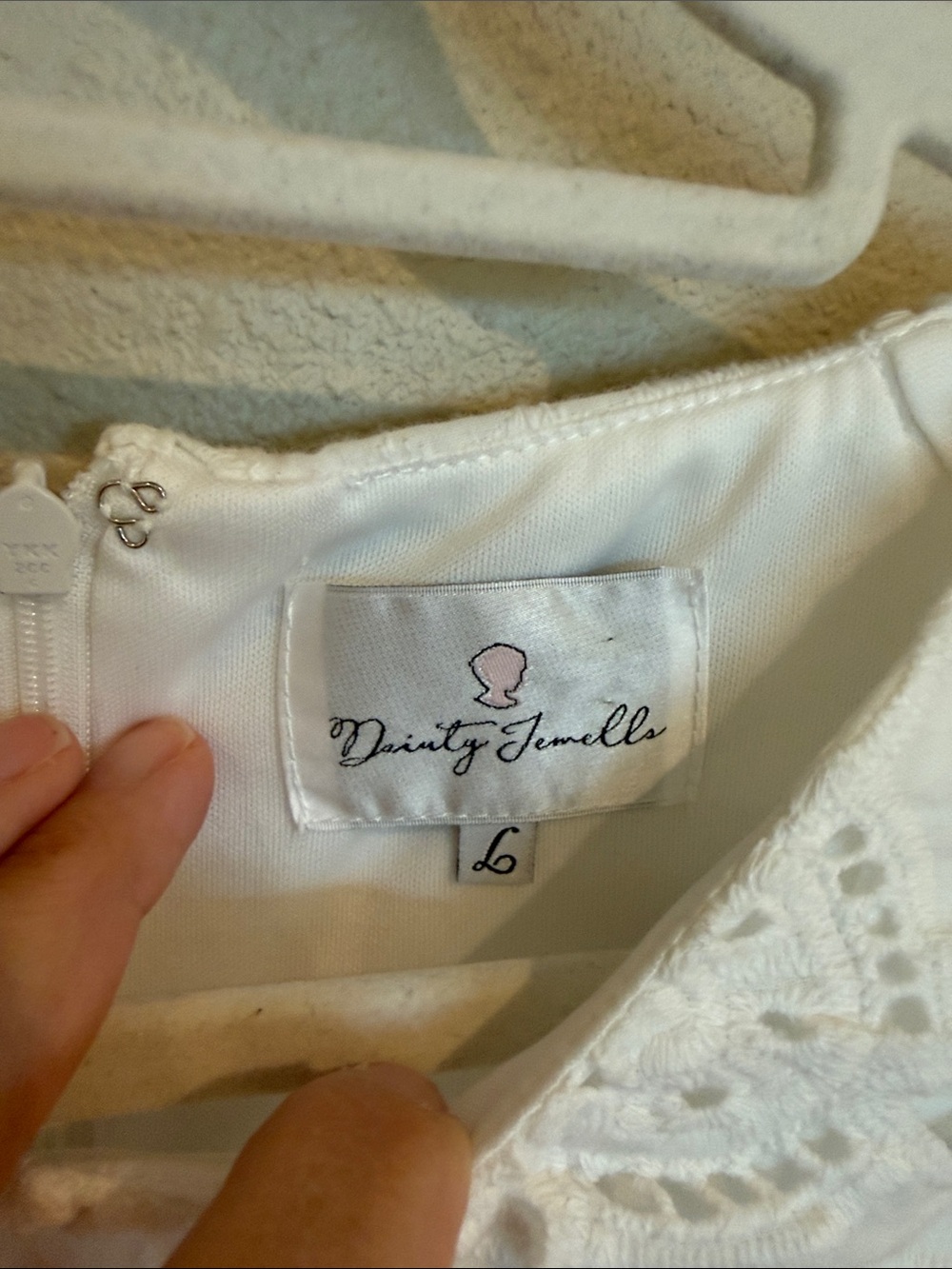 Dainty Jewells White Eyelet Tiered Midi Dress large - Picture 5 of 7